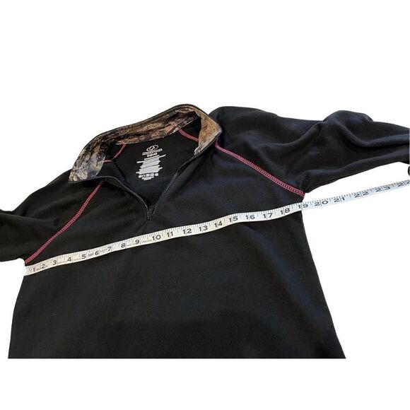 Mossy Oak black fleece pullover with pink piping 🙂3/$15 - Picture 6 of 6